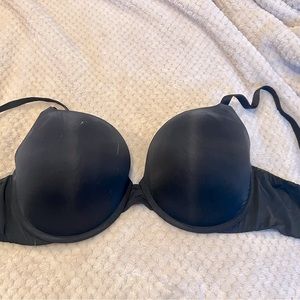 Victoria’s Secret 36ddd bra push up in good used condition